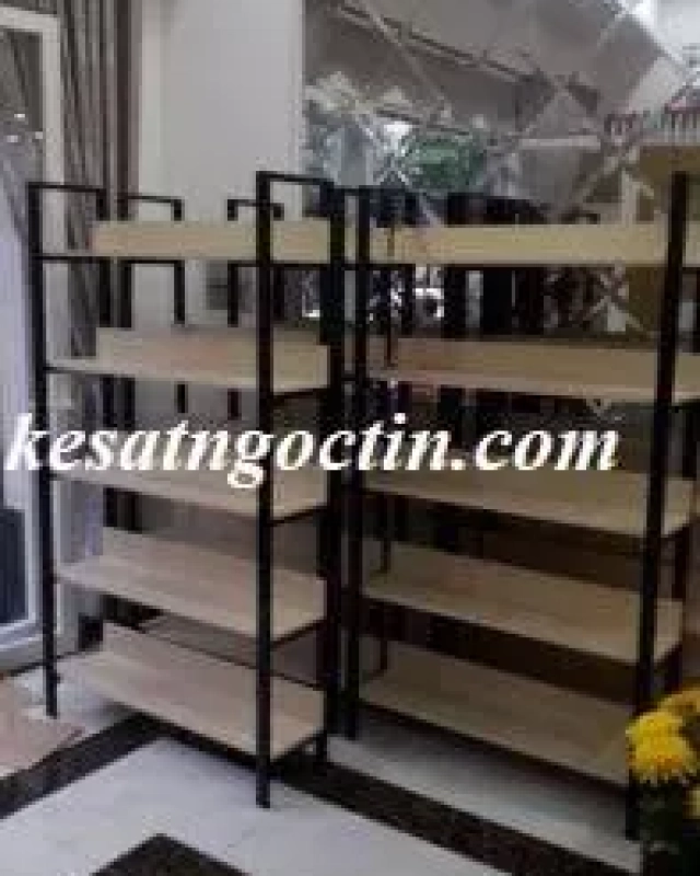 Kệ Gỗ Khung Sắt 09